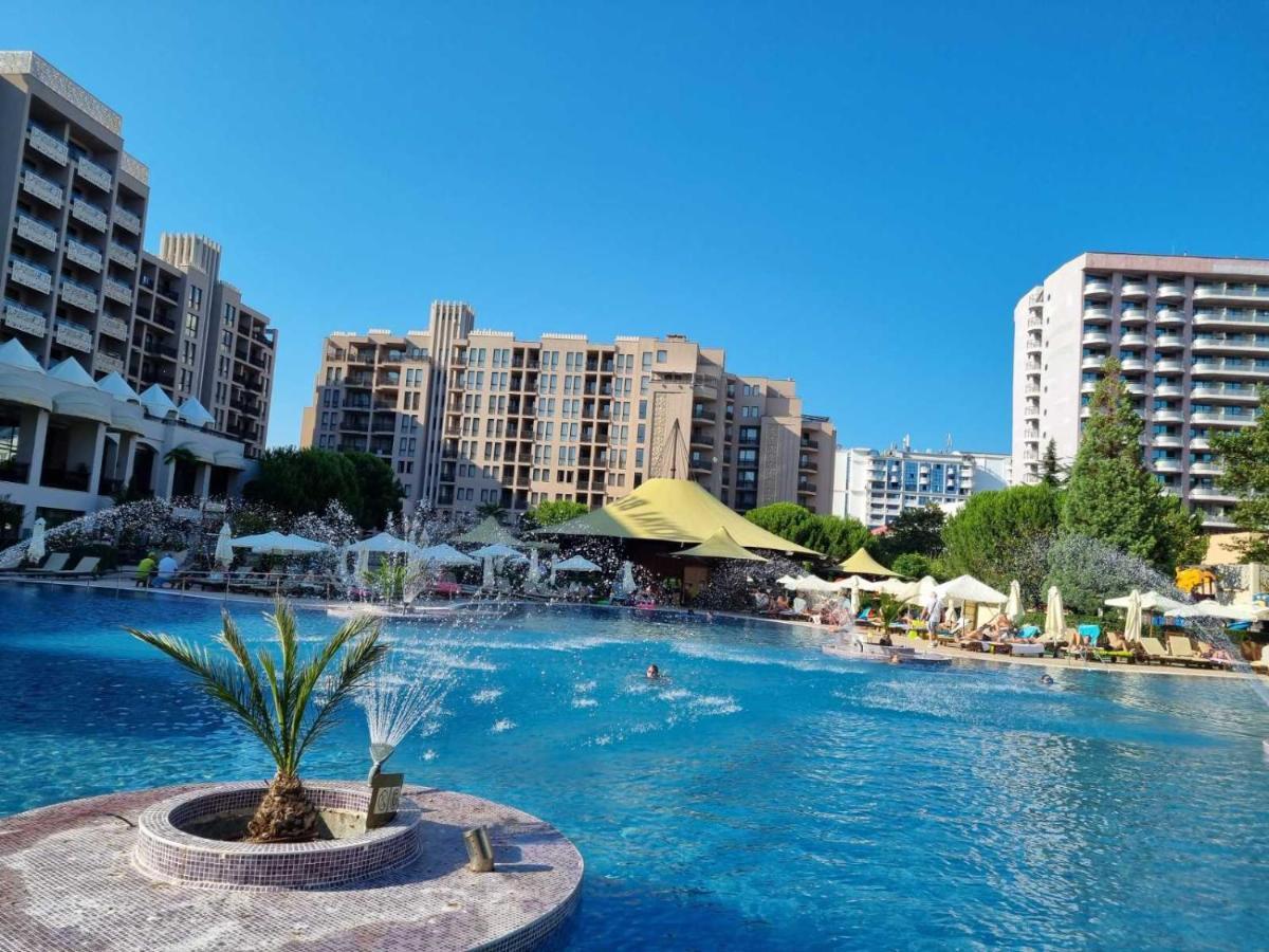Royal Beach Apartment Barcello G Sunny Beach Dış mekan fotoğraf