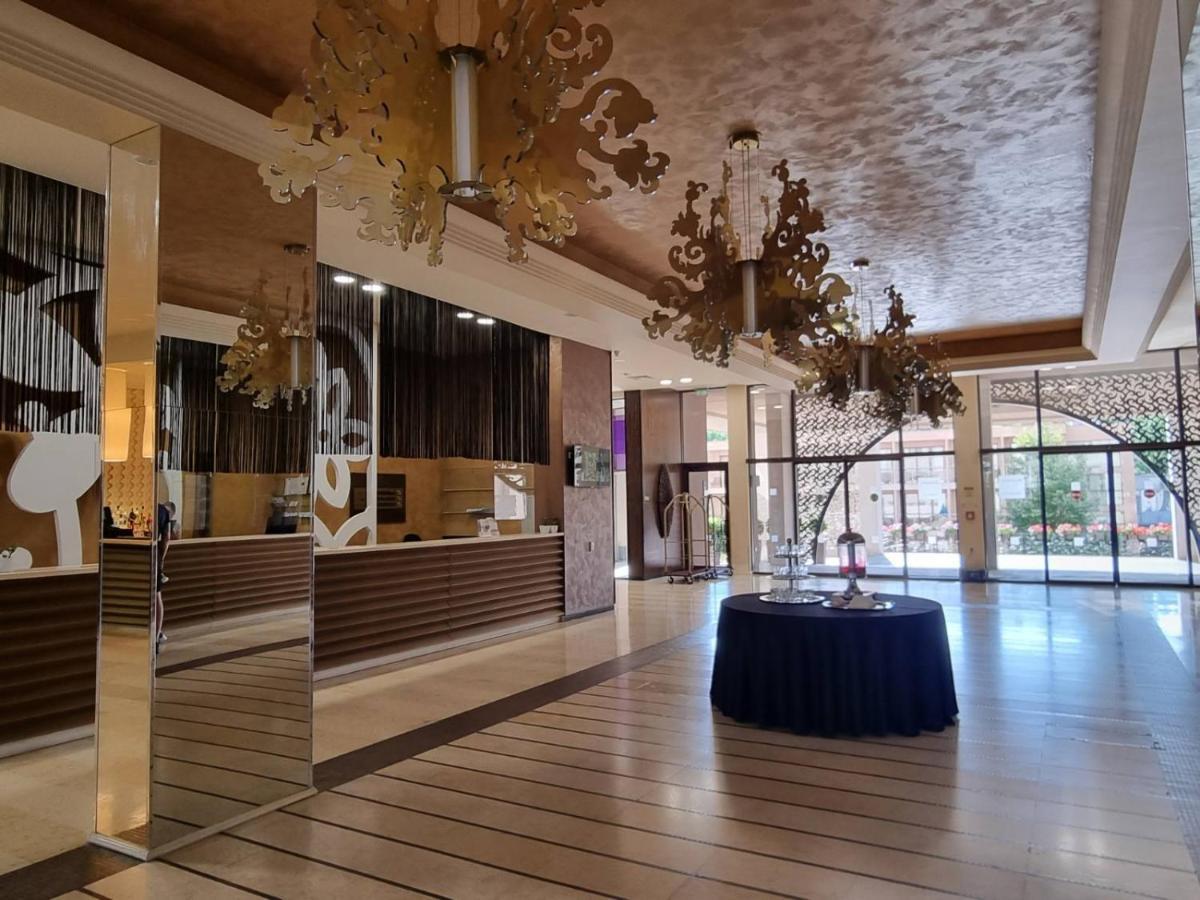 Royal Beach Apartment Barcello G Sunny Beach Dış mekan fotoğraf